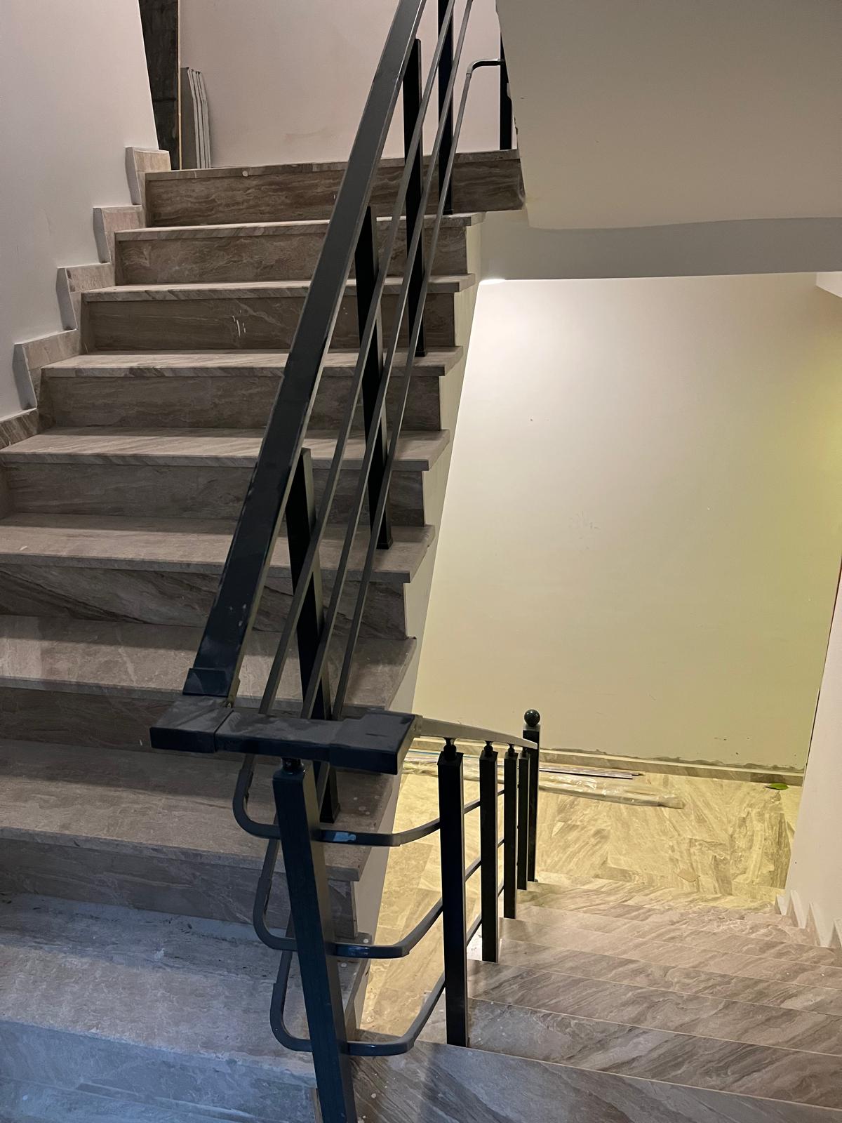 Merdiven pleksi korkuluk 39